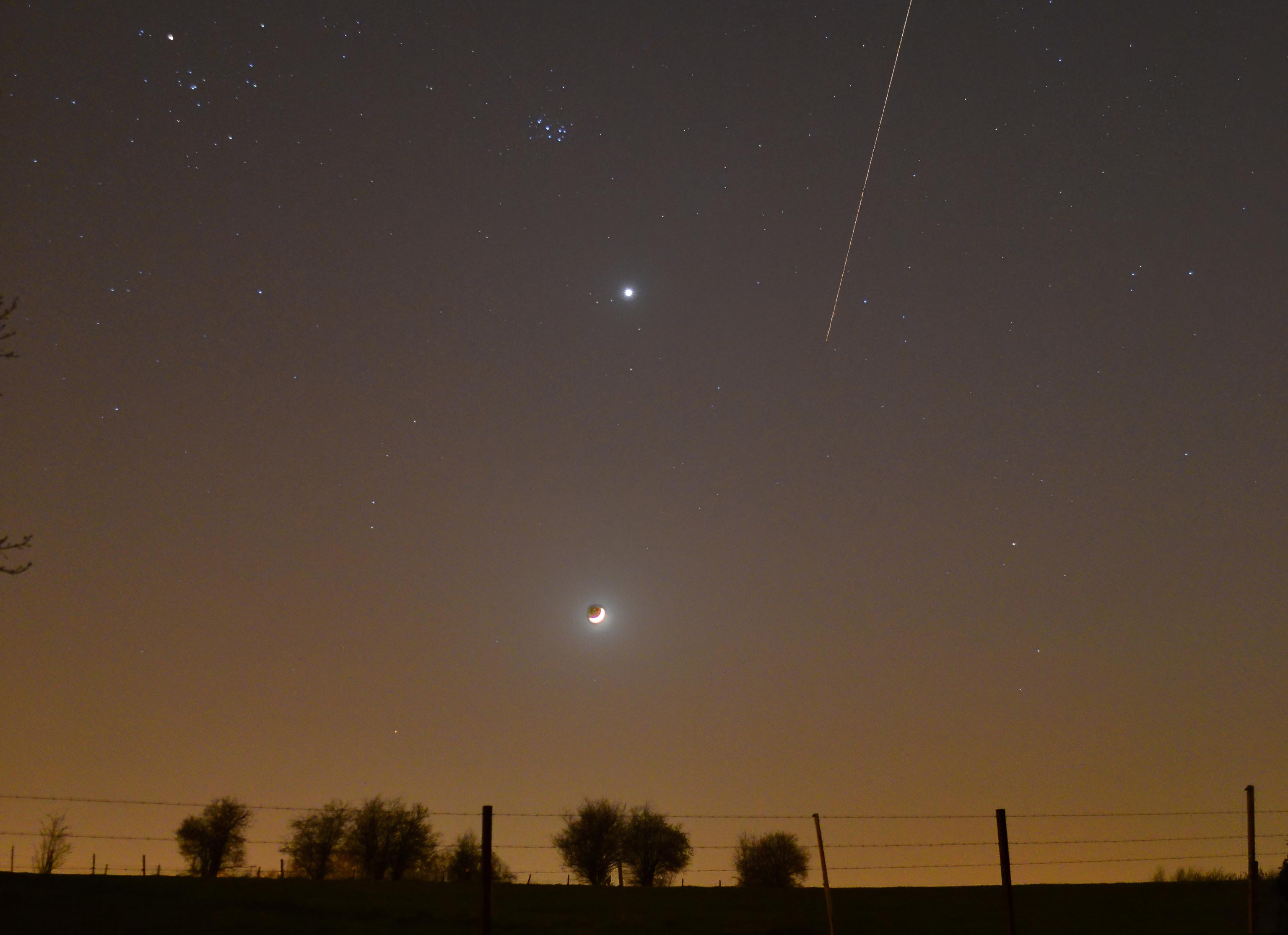 Pleïades, Venus, the Moon & ISS